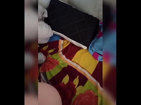 ❤️ Mwenzangu anakaa peke yake nyumbani kwa sababu mume wake anaenda likizo na mimi huchukua nafasi hiyo kumlamba na kumjaza maziwa. Ponografia tu ❌️