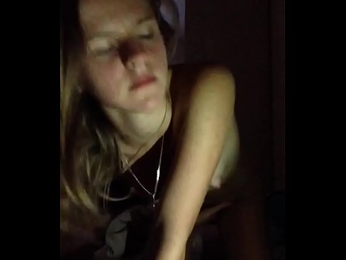 ❤️ msichana punyeto na cums Ponografia tu ❌️